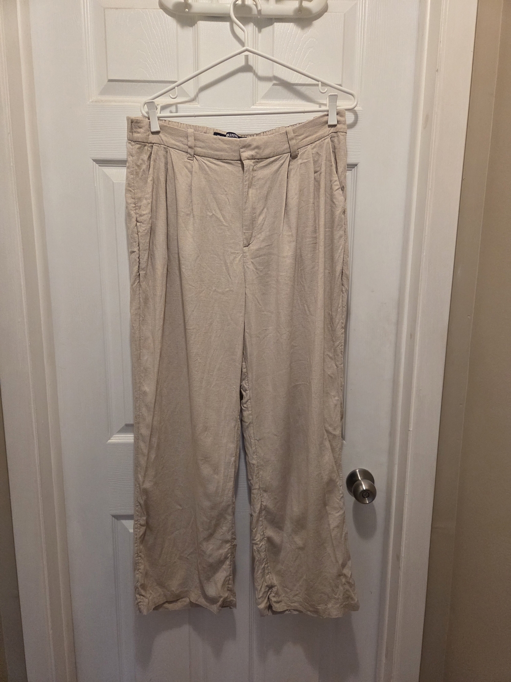 Hollister Beige Wide-Leg Trousers